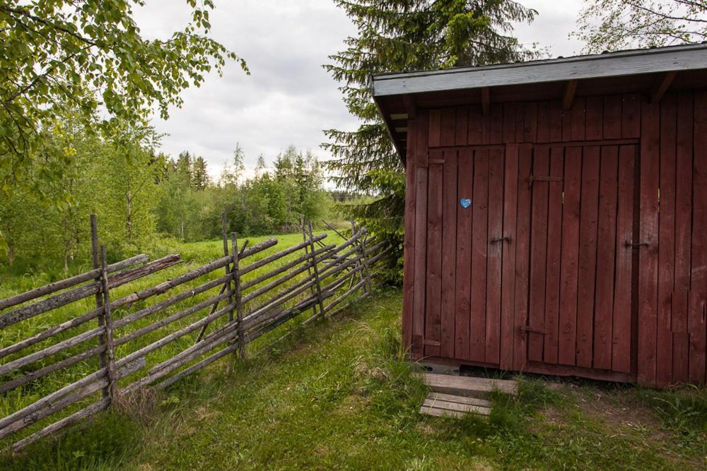 Lemettilae Countryside Accommodation Petäjävesi Ruang foto